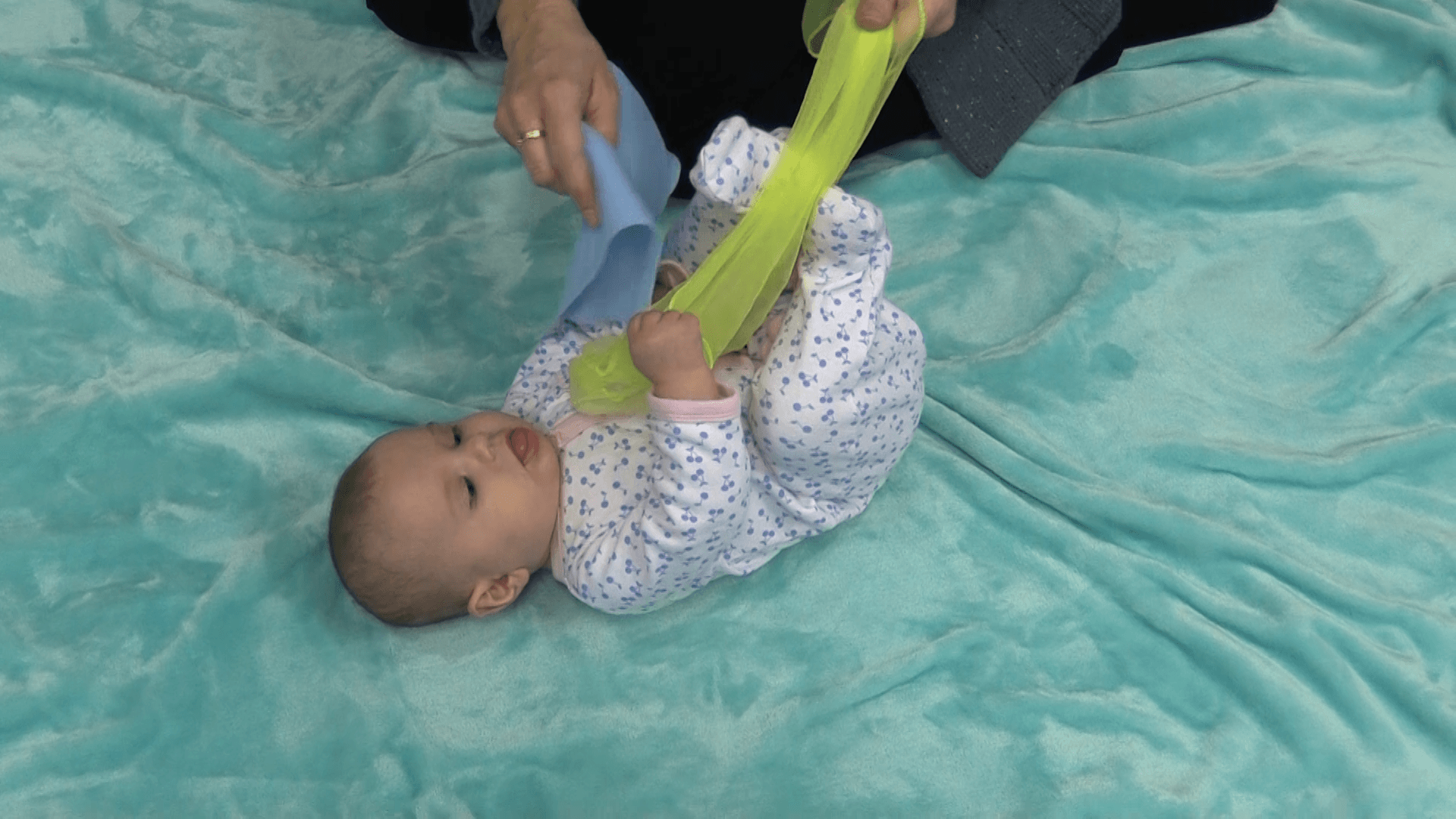 4mo - Different Textures